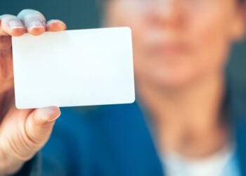 The Importance of Professional Business Card Printing in UAE